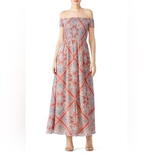 Paisley Henderson Maxi
ADD TO HEARTS
TULAROSA